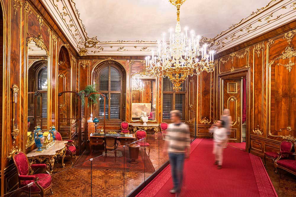 Sàn gỗ hoa văn trong Cung điện Schönbrunn 1