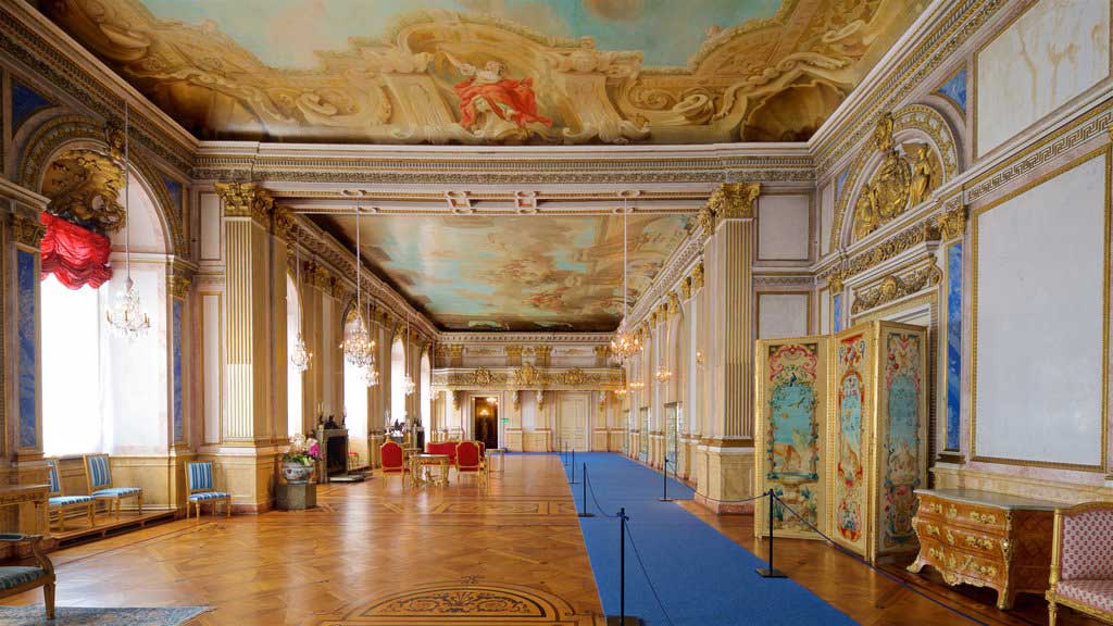 sàn gỗ hoa văn versailles cung điện Stockholm