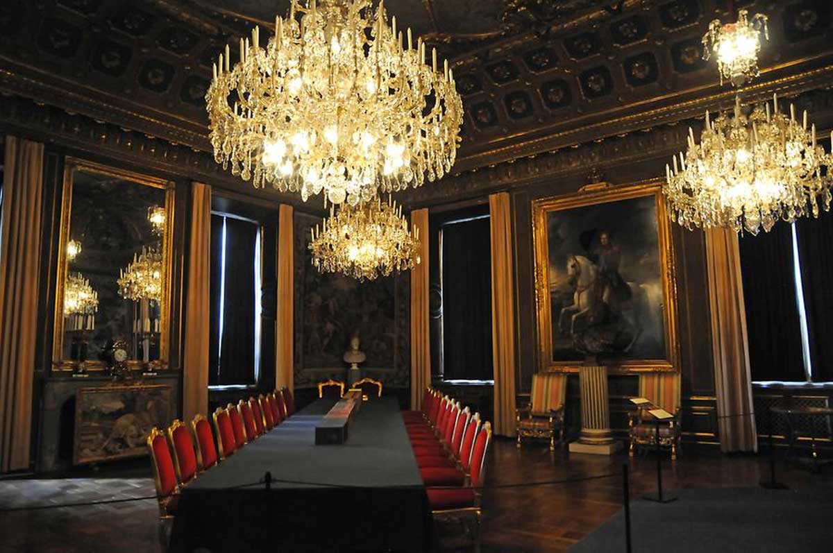 Cung điện hoàng gia Stockholm